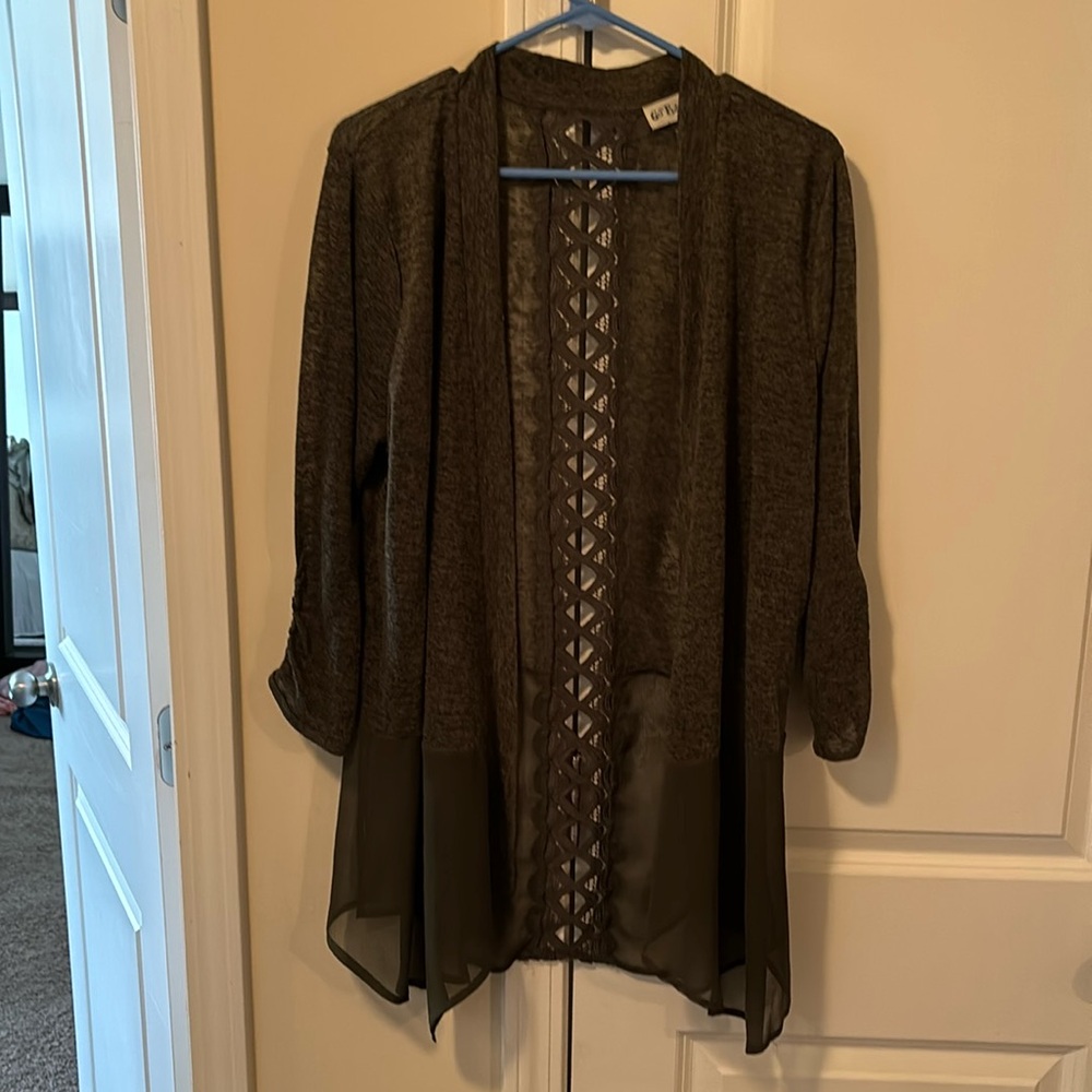 Olive Green cardigan
Size XL 
Go Fish